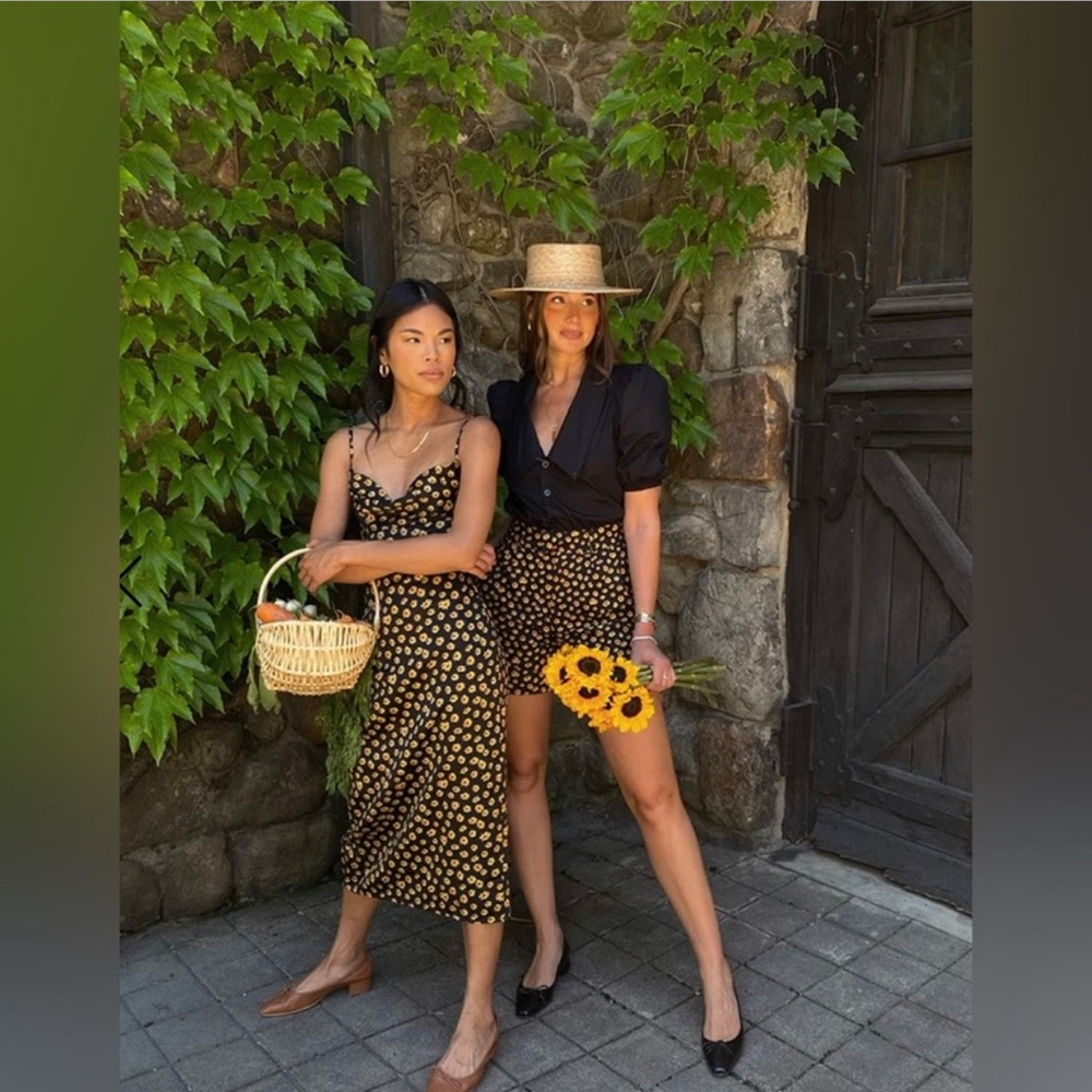 WeWoreWhat COWL MIDI DRESS size 6 NWT - Picture 5 of 8